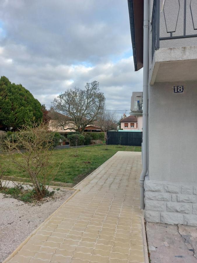 Famille House 201 Apartment Chalon-sur-Saone Bagian luar foto